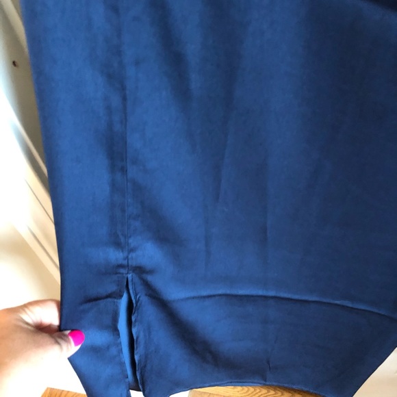 NWT Navy Satin Slit Leg Pants Medium - Picture 3 of 3